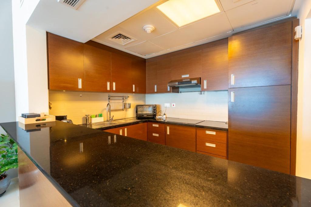Apartment Cozy 1br In Gate Tower Easy Access 1802gt1